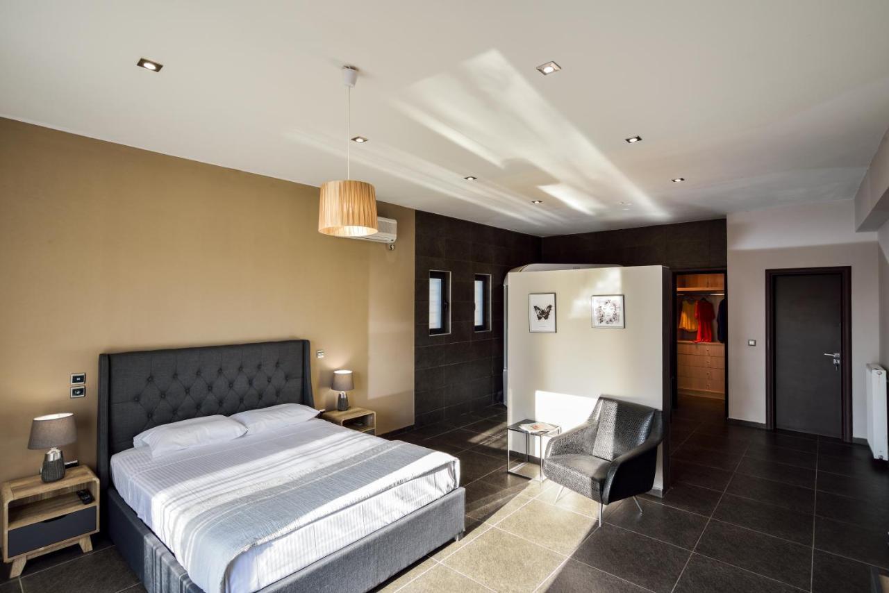 Adorno Luxury Villas Chorafakia Exterior photo