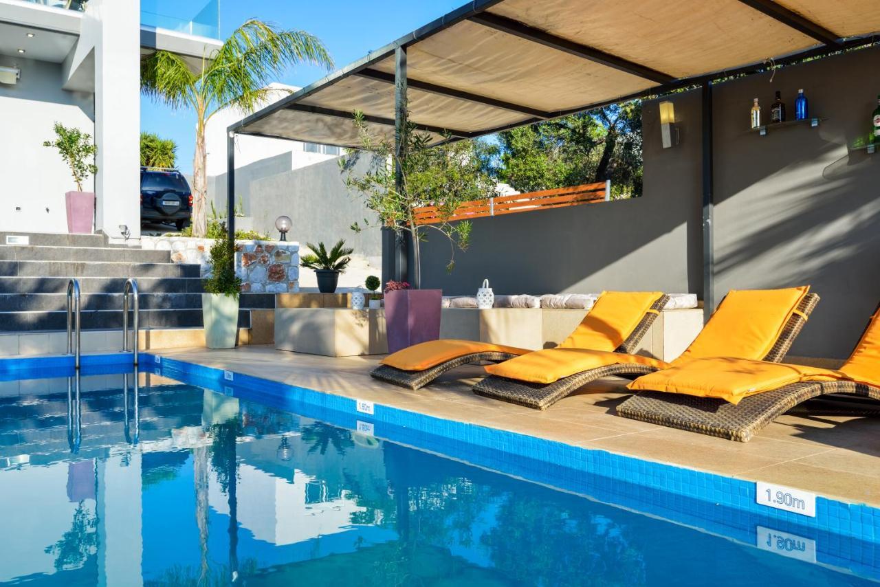 Adorno Luxury Villas Chorafakia Exterior photo